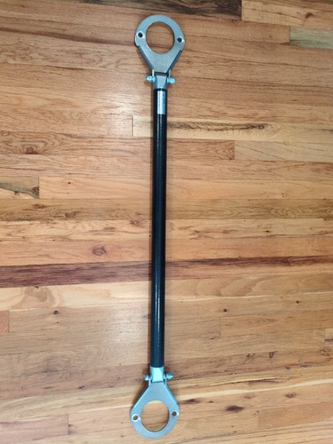 Cusco carbon fiber - rear, strut